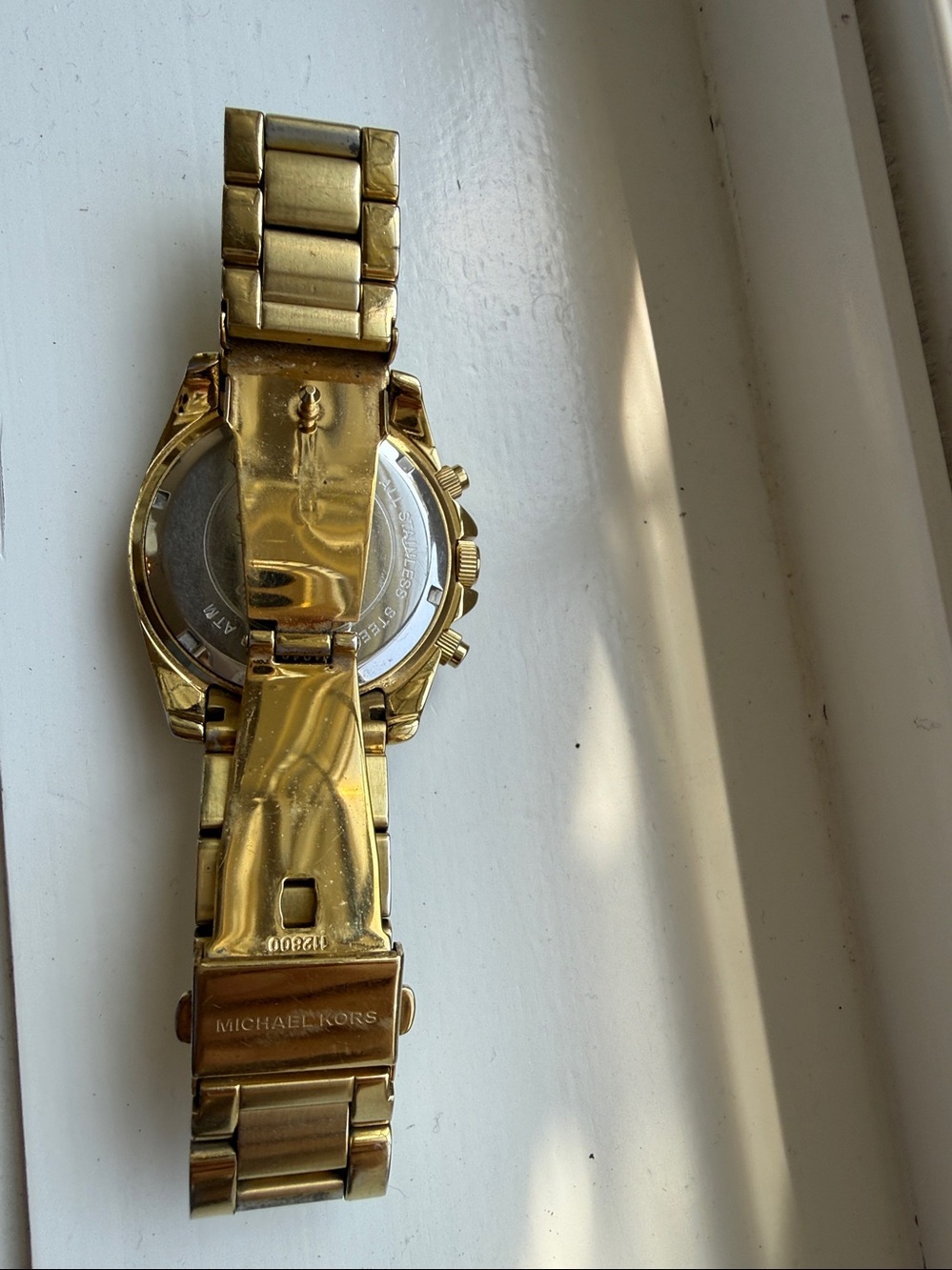 Michael Kors Gold Watch - Picture 7 of 7